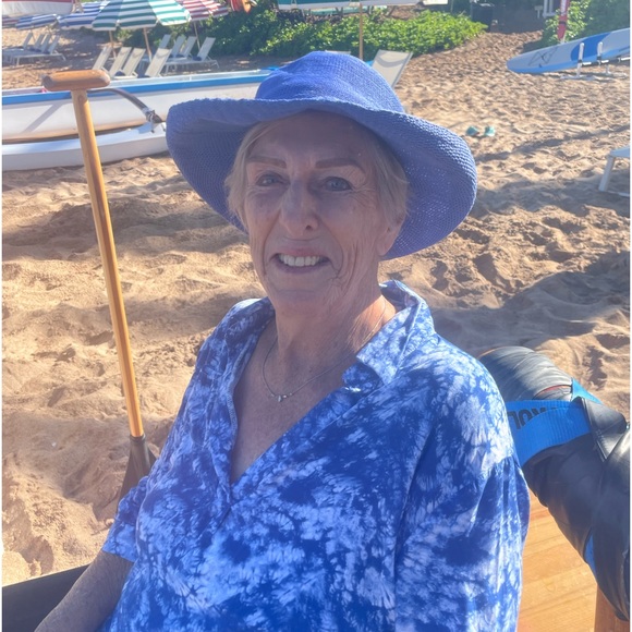 Meet your Posher, Wendy - Picture 1 of 2